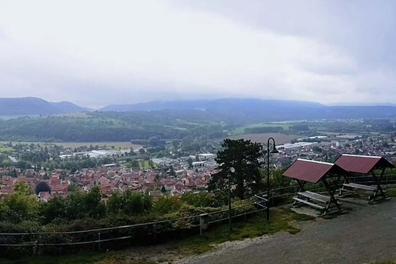 Burg Normannstein – widok 1